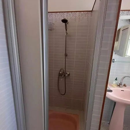 Pyrenees,hiking, Cycling, Rafting,fishing,4 Bed Apartment, Roof Terrace * Quillan