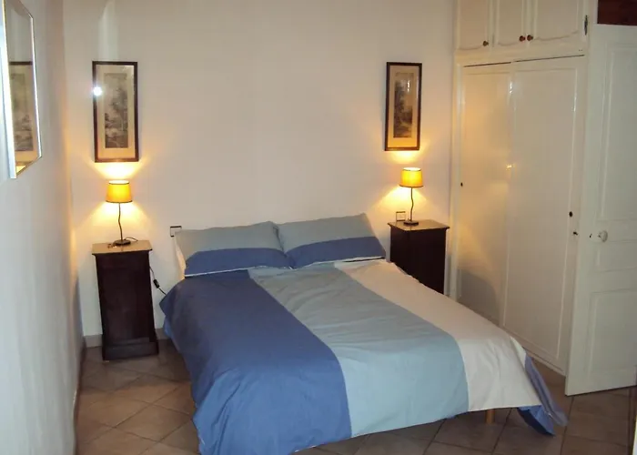 Pyrenees,hiking, Cycling, Rafting,fishing,4 Bed Apartment, Roof Terrace Quillan