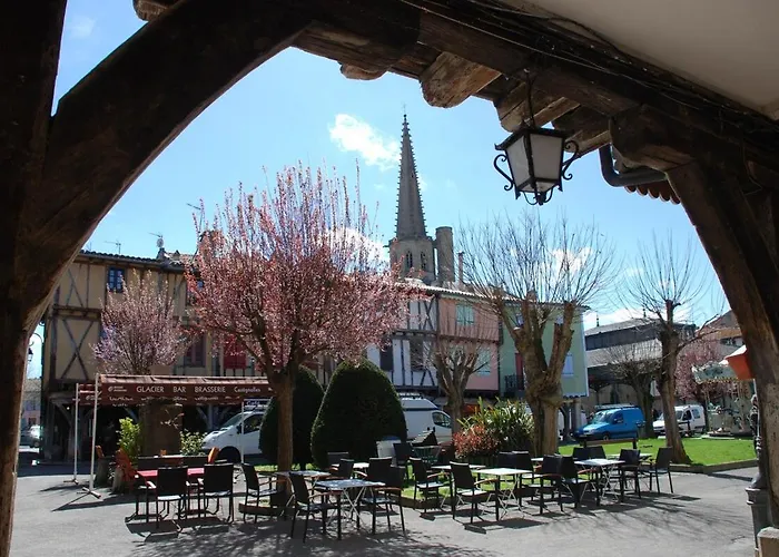 Pyrenees,hiking, Cycling, Rafting,fishing,4 Bed Apartment, Roof Terrace * Quillan