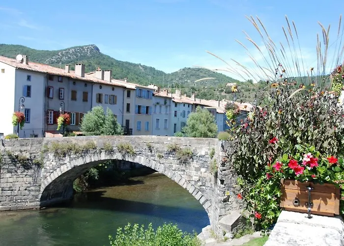 Pyrenees,hiking, Cycling, Rafting,fishing,4 Bed Apartment, Roof Terrace Appartement Quillan