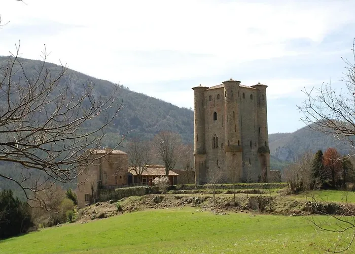 Appartement Pyrenees,hiking, Cycling, Rafting,fishing,4 Bed Apartment, Roof Terrace